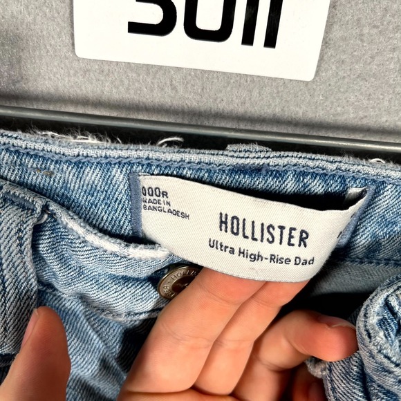 Hollister Dad Jeans Womens 000R Blue Denim Ultra High Rise Light Wash Straight - Picture 9 of 9